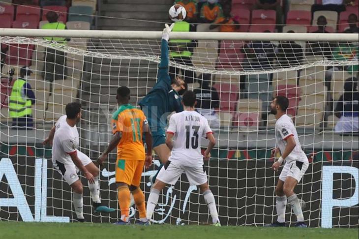 مصر - محمد الشناوي